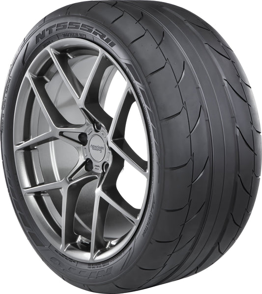 (Qty: 2) 305/35R20XL Nitto NT555RII 107W tire